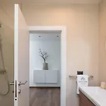 Town House 슬라티네